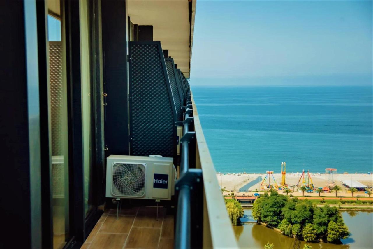 Aparthotel Orbi City Sea View - Special Category Batumi Zewnętrze zdjęcie