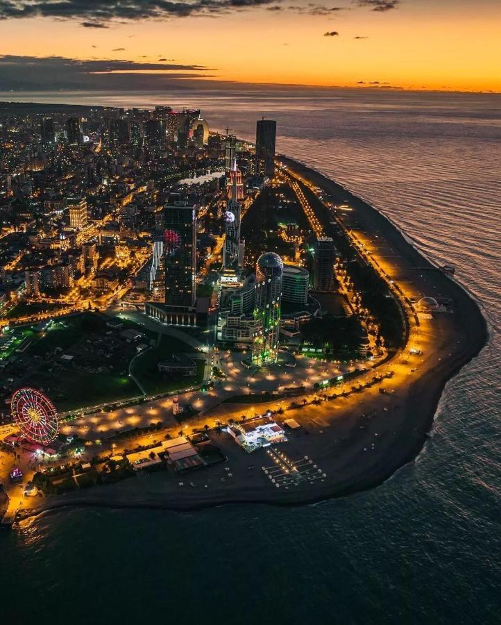 Aparthotel Orbi City Sea View - Special Category Batumi Zewnętrze zdjęcie