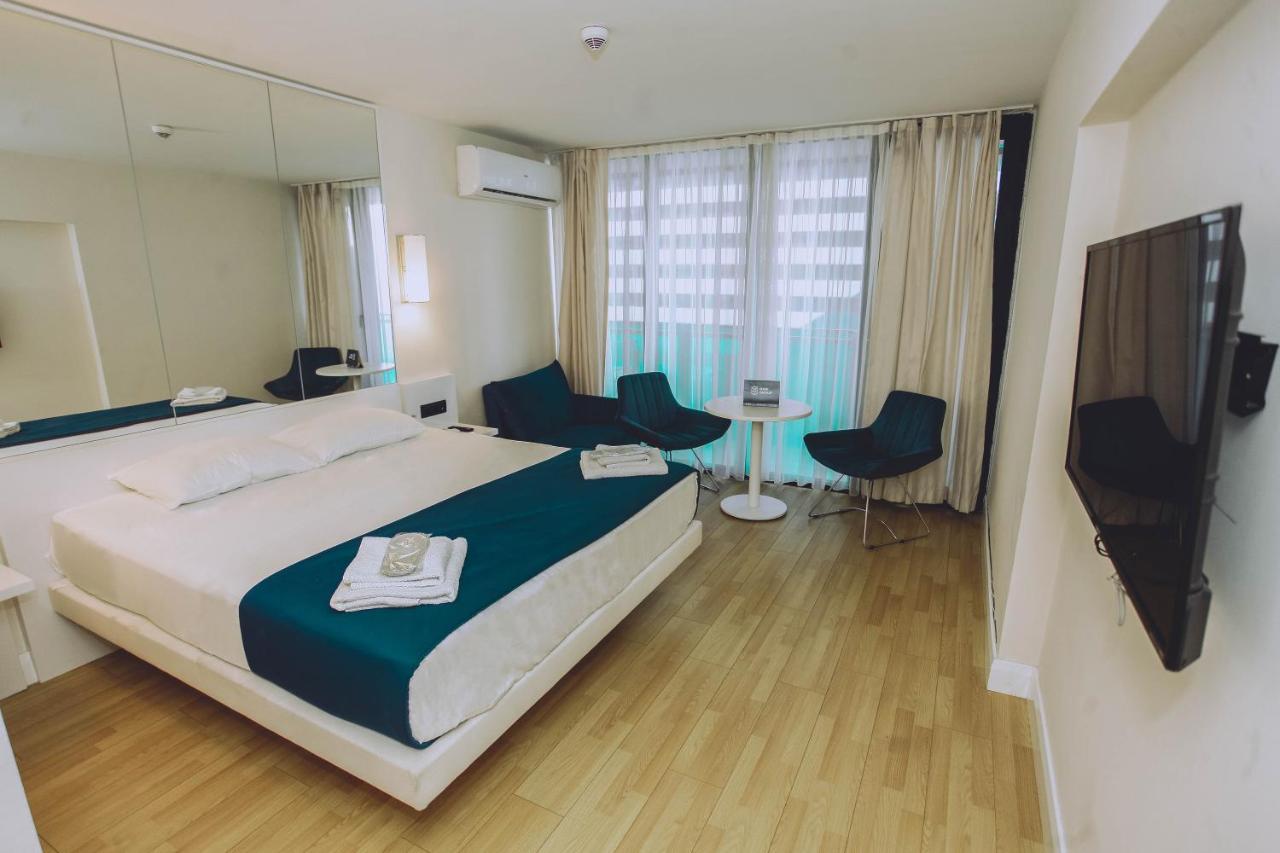 Aparthotel Orbi City Sea View - Special Category Batumi Zewnętrze zdjęcie